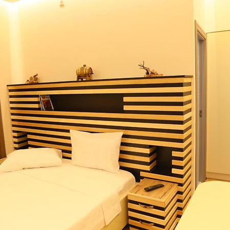 Elko Hotel Jerevan Eksteriør billede