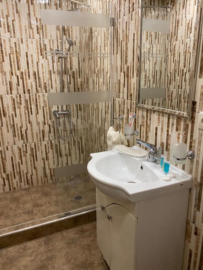 Elko Hotel Jerevan Eksteriør billede